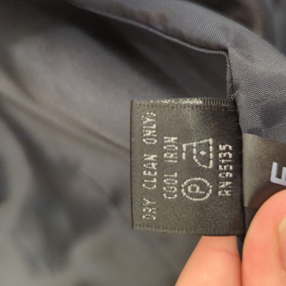 NWT Lafayette 148 Sz 8 Two Piece Blazer and Skirt Set - Picture 9 of 16